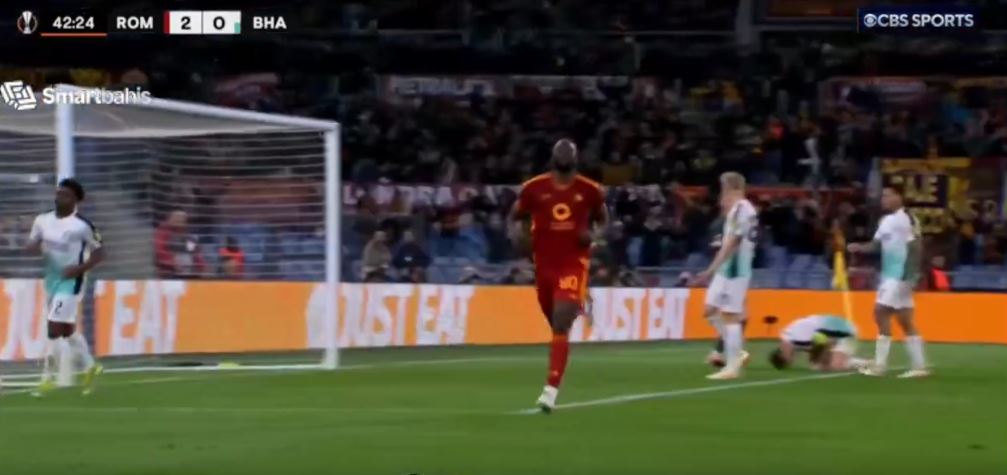 VIDEO/ Roma nuk fal, Lukaku ndëshkon “pulëbardhat” e Brighton