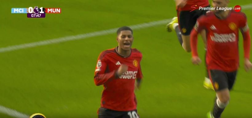 VIDEO/ Manchester United në avantazh ndaj City, Rashford realizon një “perlë” nga distanca