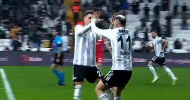 VIDEO/ Gol “shqiptar” nga Besiktas, asiston Rashica dhe Muçi dërgon topin në rrjetë