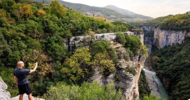 “Shtatë destinacionet për t’u vizituar”, media gjermane rendit bukuritë shqiptare