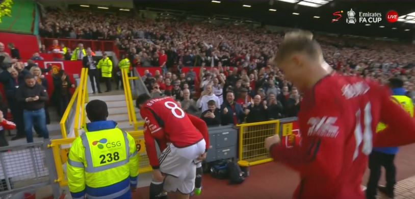 VIDEO/ Shpërthen festa në “Old Trafford”, Manchester United shënon ndaj Liverpool