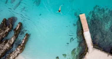 “Forbes”: Shqipëria ofron pushime me klimë të ngrohtë dhe aventura interesante