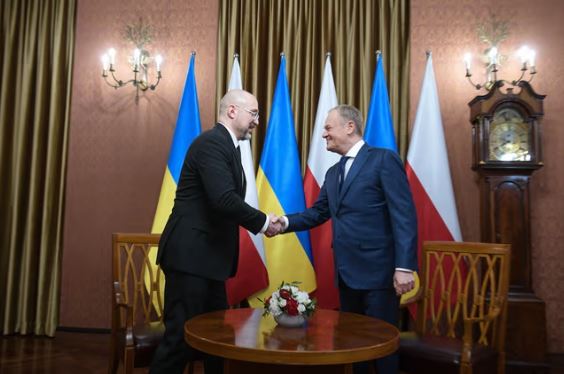 Polonia dhe Ukraina nisin bisedimet për importet