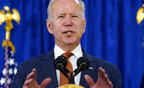 Administrata Biden nis hetimet për makinat elektrike kineze