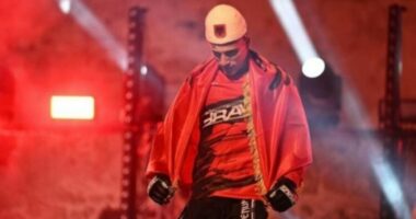 VIDEO/ Debutim me humbje në UFC, luftëtari shqiptar nuk ia del ndaj Vinicius Oliveira