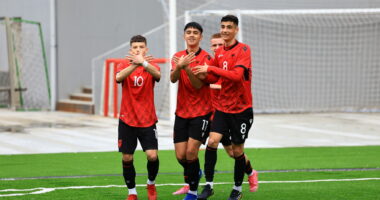 UEFA development U-16 për djem/ Përfundon sfida e parë e Kombëtares, Shqipëria “shpërfytyron” 9 me 0 Belizenë