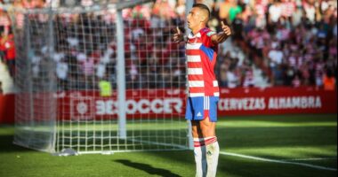 Quajeni “Mito” Uzuni/ Në Spanjë i kanë “ndërruar” emrin “yllit kuqezi”, nuk i thonë më “Myrto” pasi tani është legjendë