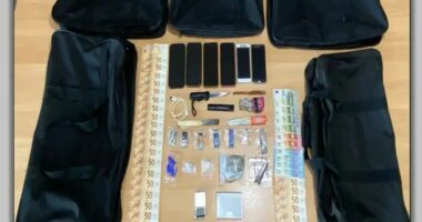 Shpërndanin drogë brenda burgut të Trikallas, zbulohet grupi i shqiptarit të dënuar për vrasje. Pranga Olti Dulçes dhe 6 të tjerëve