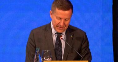 “Kurti minon pavaresinë e institucioneve”, perfaqesuesi i BE në Prishtinë: Zyrtarët sulmojnë prokurorët