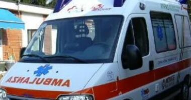 U rrëzua nga shkallët, humb jetën i moshuari në Devoll