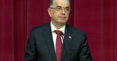 Begaj takim me kryetarin e Kuvendit të RMV-së: Të punojmë së bashku si shqiptarë, si maqedonas dhe si qytetarë të këtij rajoni