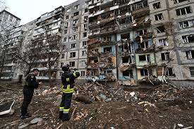 Zyrtari ukrainas: Rusia po përgatit 100 mijë trupa për një ofensivë të re të mundshme këtë verë