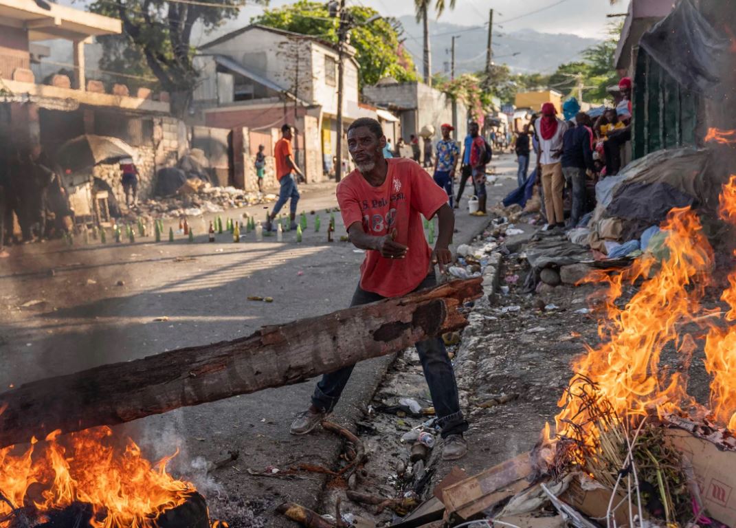 Përshkallëzohet dhuna në Haiti ndërsa vijojnë negociatat për qeverinë