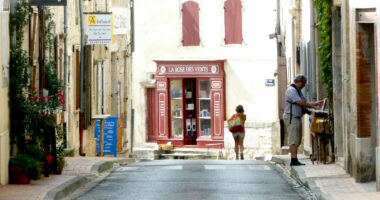 Ky është fshati i vogël në Francë me 800 banorë, pa ATM dhe 15 librari