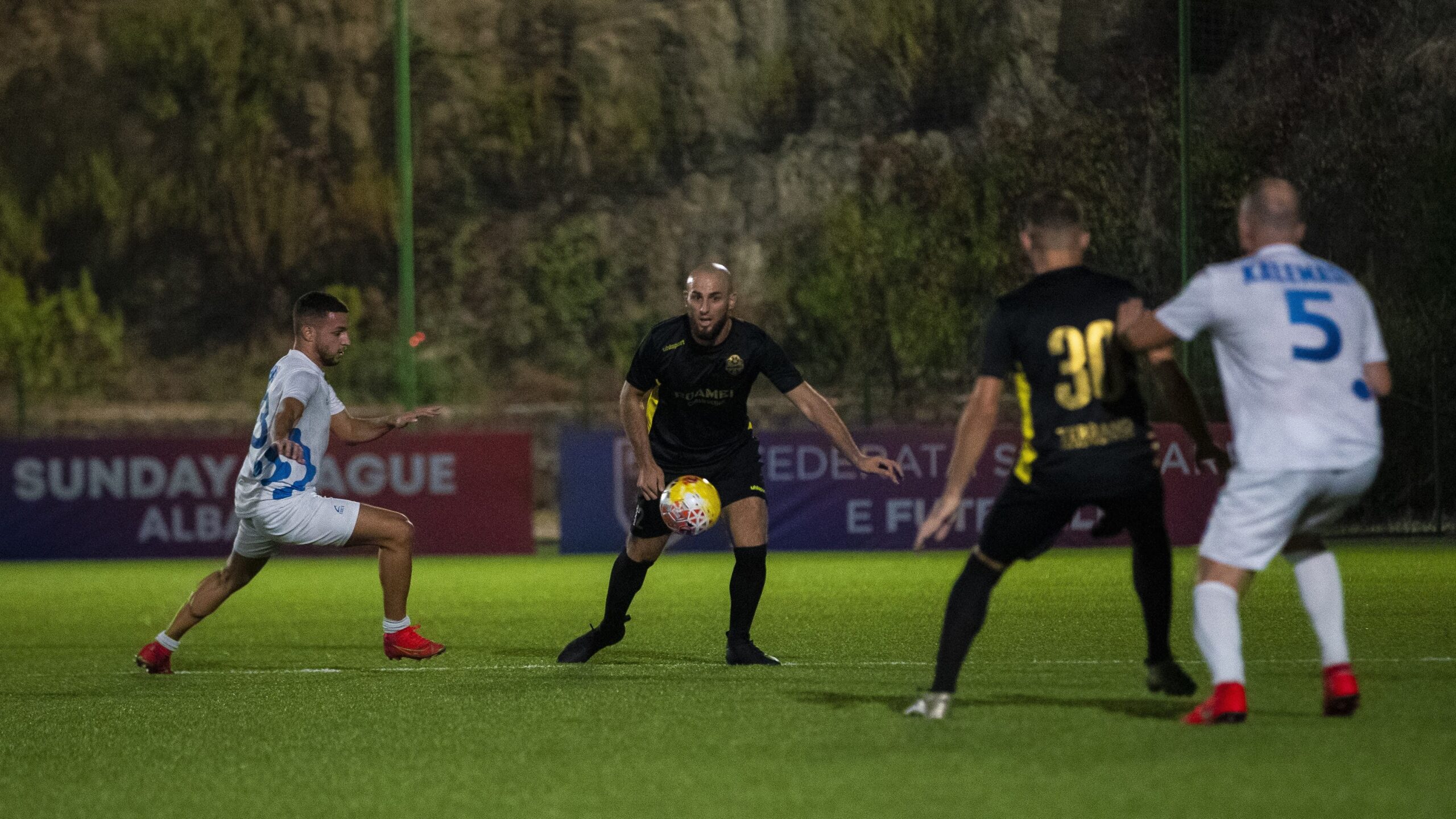 FSHF Sunday League/ Përcaktohet finalja e madhe në kupën “Kategoria e Dytë”