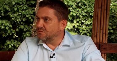 “Gjermanët kishin interes për ishullin e Sazanit”, historiani Kasmi tregon hartën: Si ishte organizimi i mbrojtjes