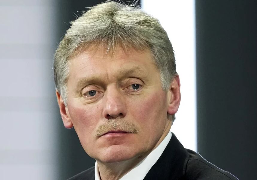 Peskov: Rusia nuk ka ndërhyrë kurrë në zgjedhjet amerikane, nuk do ta bëjë as tani