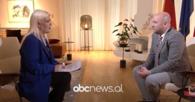 Manuel Sarrazin për ABC News: Rruga e Albin Kurtit në dialog nuk është mirë për interesin afatgjatë të Kosovës