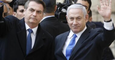 Ish presidenti brazilian Bolsonaro kërkon kthimin e pasaportës për të udhëtuar në Izrael
