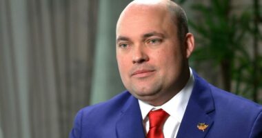 Ish punonjësi i Trump thyen heshtjen: Nuk isha në dijeni të dokumentave të klasifikuara në rezidencën e ish presidentit