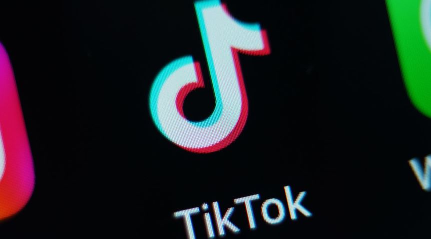 CEO i TikTok: Mbyllja e aplikacionit do të rrezikonte qindra vende pune dhe biznese të vogla