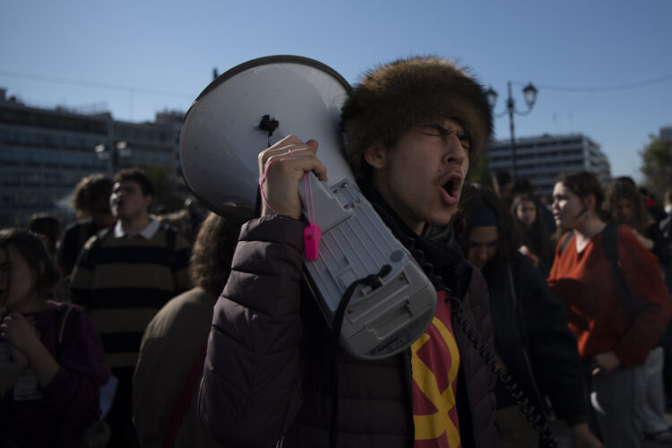 Studentët dalin në protesta në Athinë, shkak funksionimi i universiteteve private