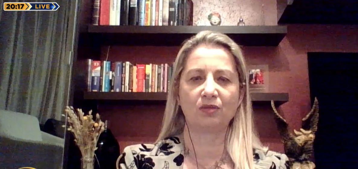 Ekspertja e ekonomisë: Punonjësit e shërbimit, të mirëpaguar. Të ndryshojë mentaliteti në shoqëri