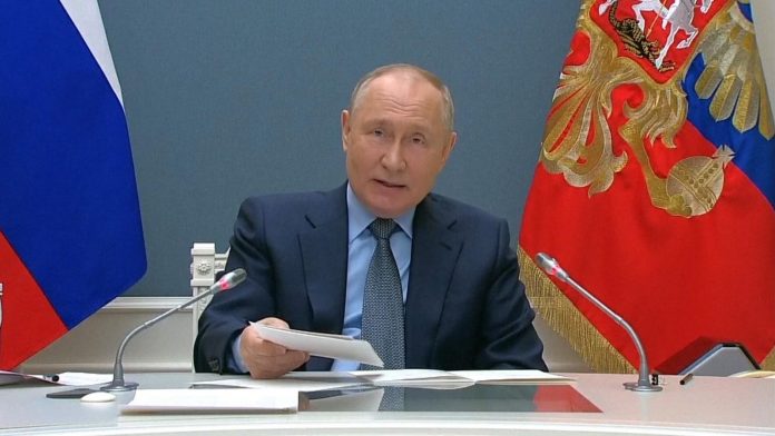 Putin ‘kërcënon’ NATO: Një luftë totale nuk mund të përjashtohet