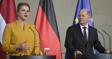 Letonia kundërshton dërgimin e trupave të NATO-s në Ukrainë