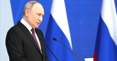 Putin ‘zbut’ retorikën: Rusia do punojë me cilindo president të zgjedhur të SHBA
