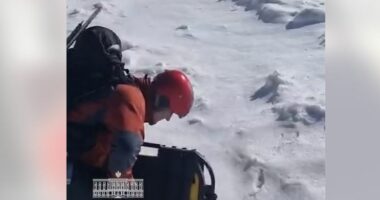 VIDEO/ Shpëtohen 7 turistët kroatë që u bllokuan në majën e Jezercës