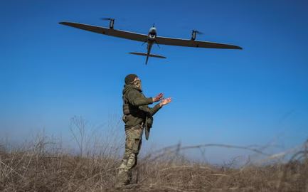 Ukraina: Mund të prodhojmë 2 milionë dronë në vit me mbështetje financiare nga SHBA