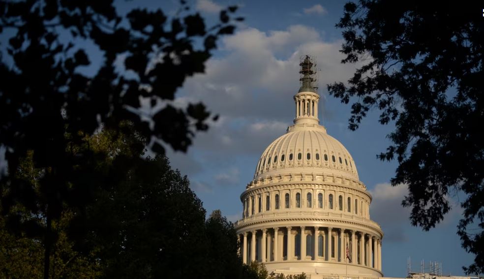 Senati shmang sërish mbylljen e Qeverisë amerikane