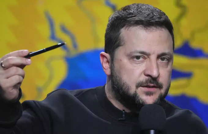 Zelensky akuza për rivalitet mikropolitik midis republikanëve dhe demokratëve për paketën e ndihmës në Ukrainë