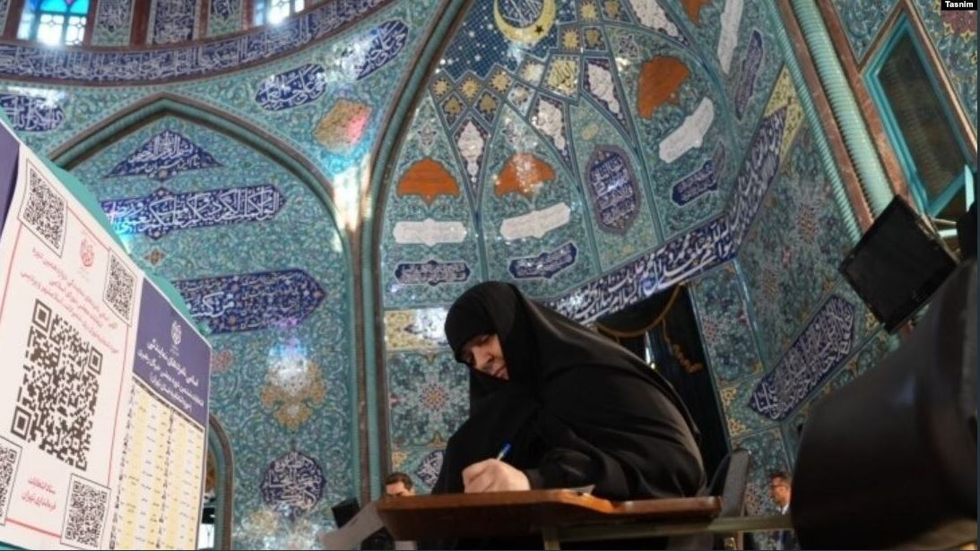 Iran mban zgjedhjet e para pas protestave masive