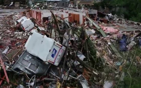 Tornado godet Oklahoma-n, të paktën 4 viktima