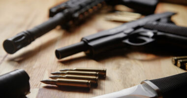 Zbulohet një depo armësh në Bullgari, për çfarë ishte planifikuar