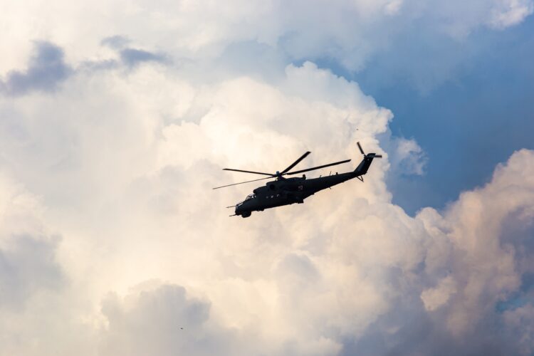 Një helikopter rus është rrëzuar pranë brigjeve të Krimesë