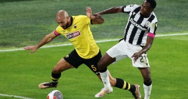 Superliga e Greqisë/ AEK e PAOK ndajnë pikët, Panathinaikos i bën “presion” kryesuesve