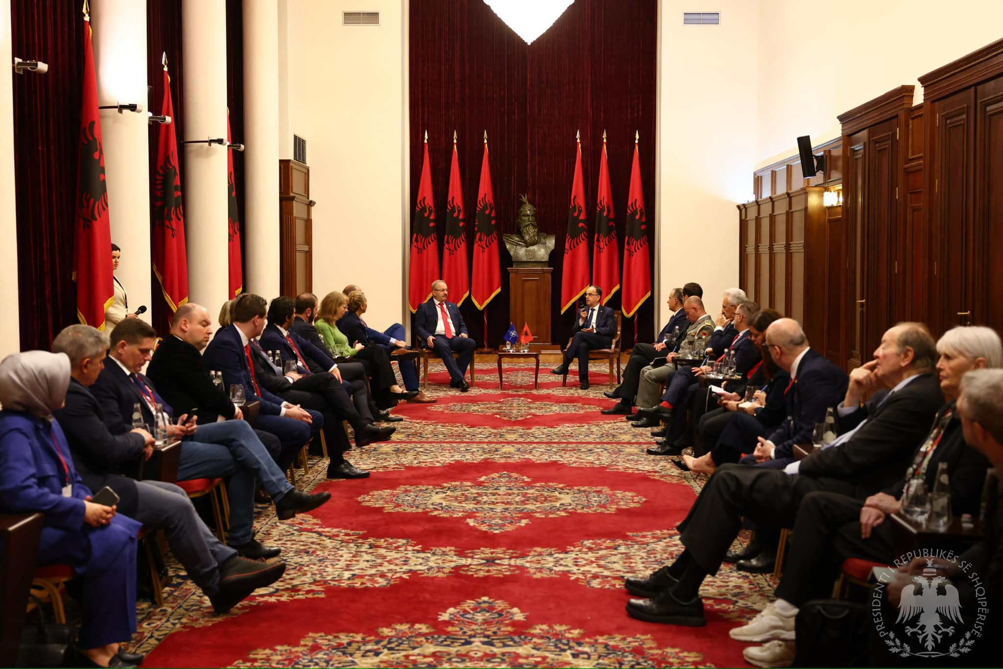 Begaj pret delegacionin e Asamblesë Parlamentare të NATO: Shqipëria eksportuese e sigurisë