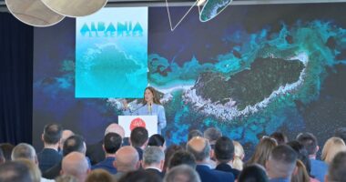 “Safe stay in Albania”, Kumbaro për planin e masave: Tre muajt e parë të këtij viti janë 50% më shumë vizitorë 