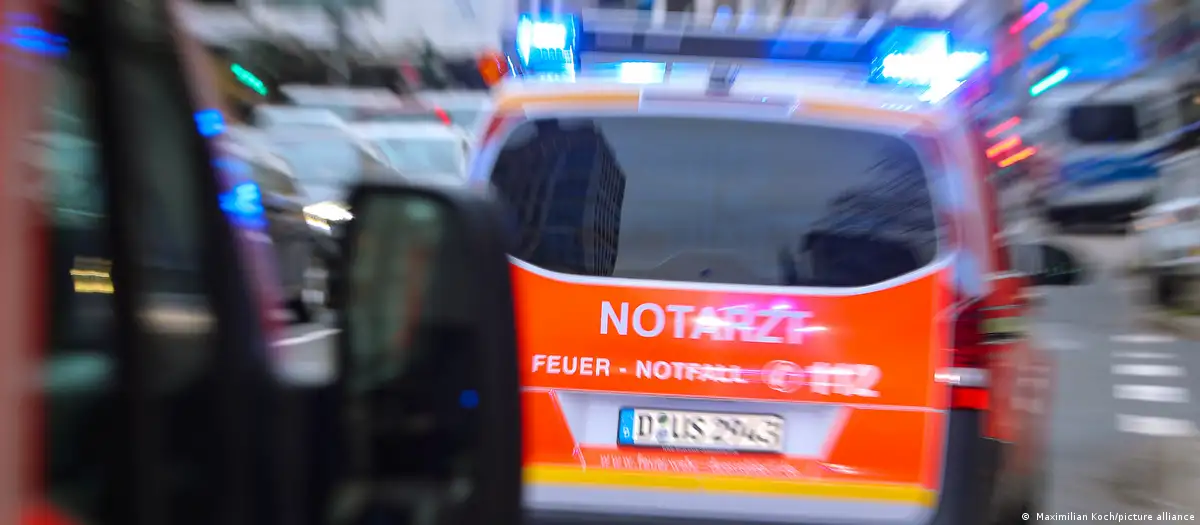 Adoleshentja bie nga dritarja e hotelit në Gjermani, ndërron jetë në spital