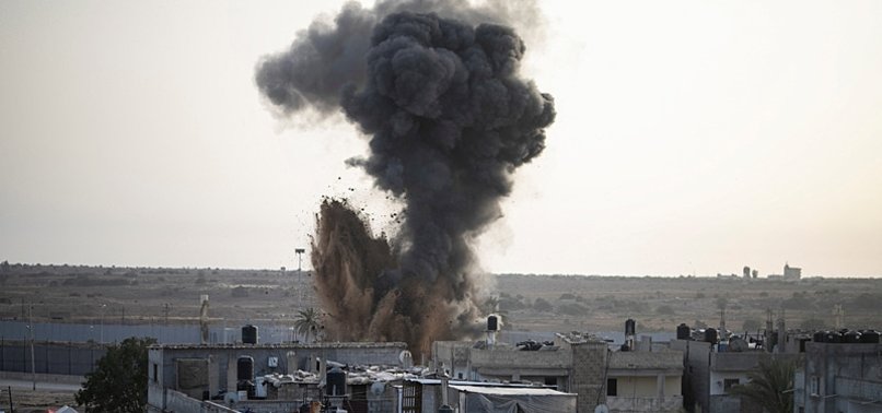 Bombardimet izraelite/ Autoritetet e Gazës: Mbi 10 mijë palestinezë kanë mbetur nën rrënoja