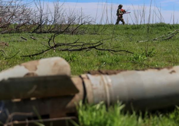 Ukraina shkarkon dy komandantë ushtarakë