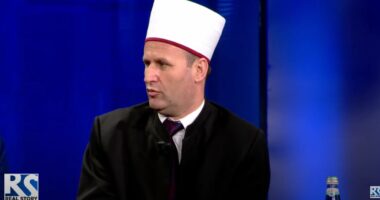 Festa e Fitër Bajramit/ Bujar Spahiu mesazh kundër dhunës ndaj grave: Është amanet i Zotit! Shqipëria është vend multifetar