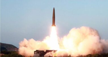 Koreja e Veriut kritikon ShBA-në për furnizimin e Ukrainës me raketa me rreze të gjatë