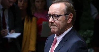 Një dokumentar i ri pritet të publikohet për ngritjen dhe rënien e Kevin Spacey