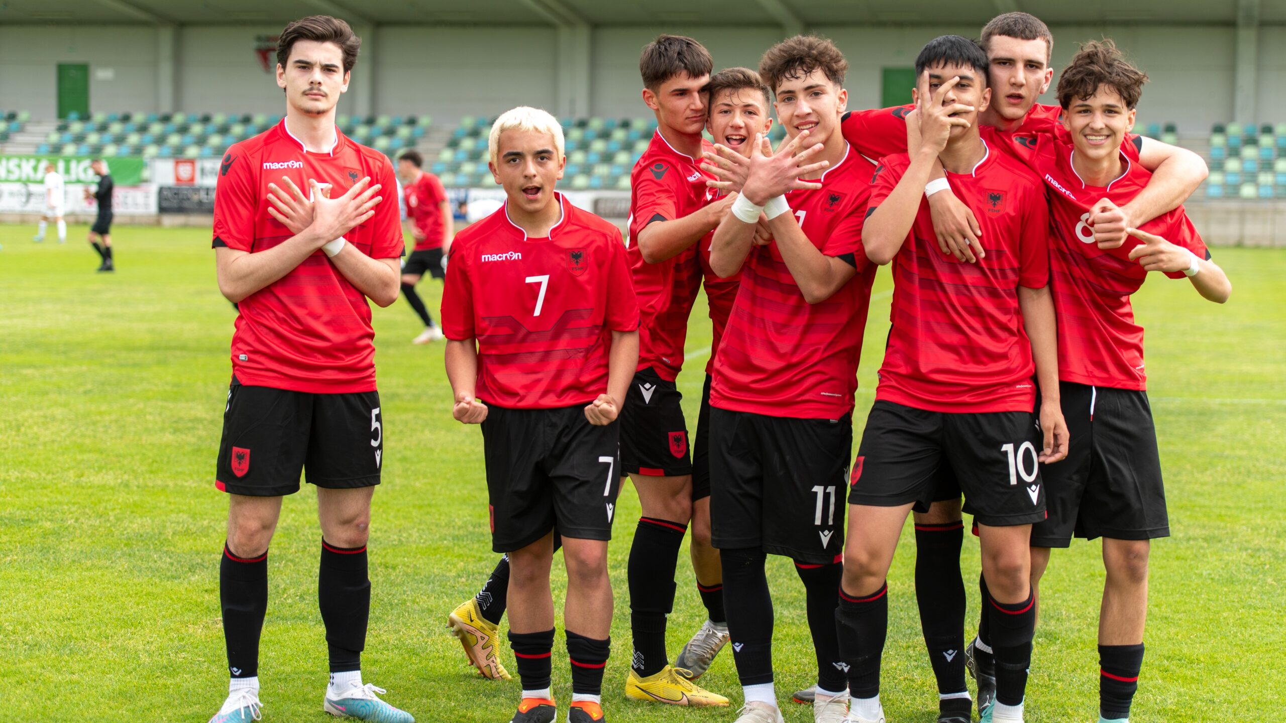 Debutoi me fitore në stolin e Kombëtares U-17, Shkëmbi: Ndeshja ndaj Sllovenisë ishte një test pozitiv