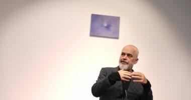 “Mbrojta dinjitetin e shqiptarëve”, Rama: Nuk kam folur me Melonin për këtë çështje