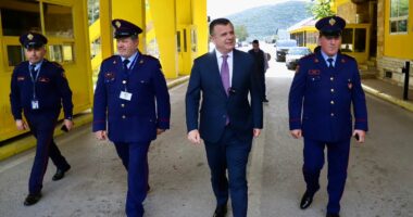 Balla inspektim në Kapshticë: Të rritet numri i sporteleve gjatë ditëve të Pashkës Ortodokse